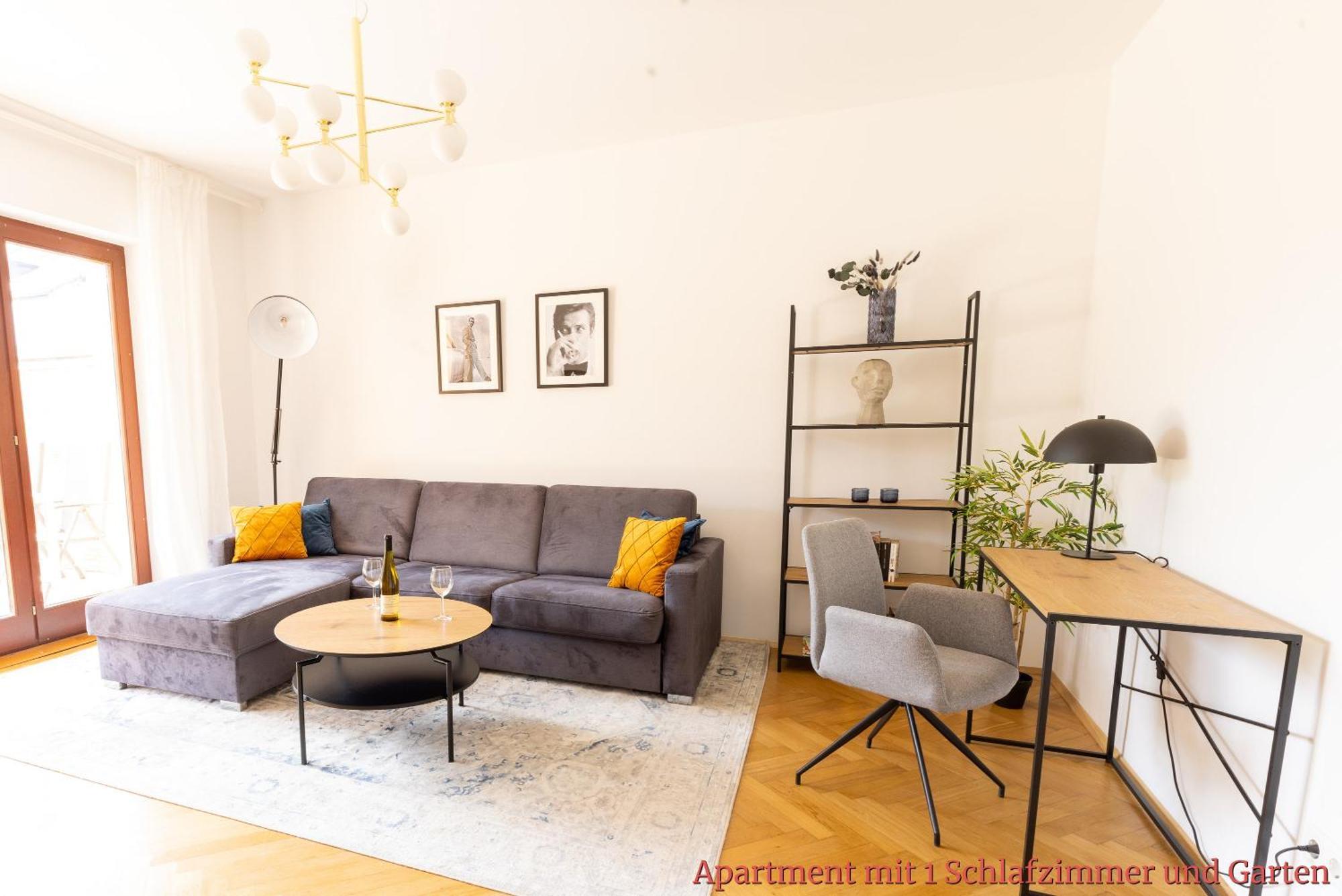 Rhein-Lahn Living - Modernes Design - Balkon Mit Aussicht - Zentrale Lage Nahe Rhein Und Martinsburg Apartment Lahnstein Exterior photo